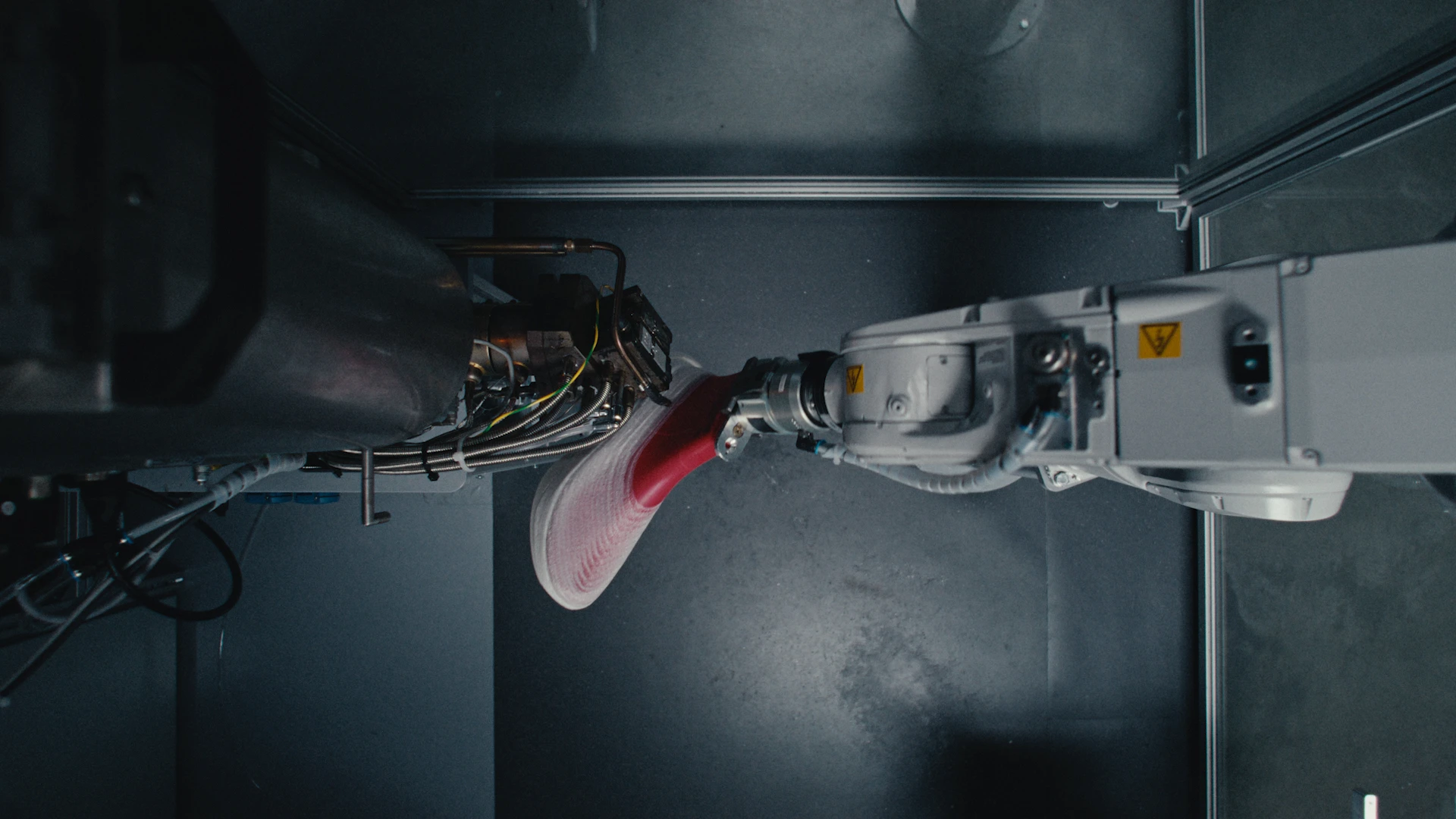 As one side declines, the other rises. Has Aonrun taken over Nike's market? -2